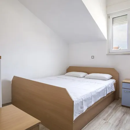 With Parking Space - 12252 Apartmán *