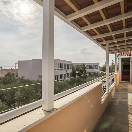 With Parking Space - 12252 Apartmán *