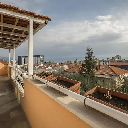Апартаменты With Parking Space - 12252